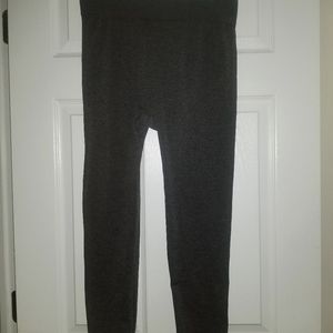 Gray High-Waist Smoothing Leggings - Seamless